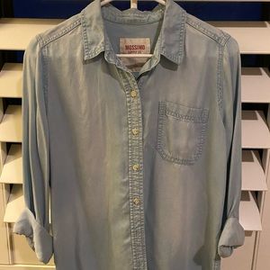 Mossimo Chambray Long Sleeve Button Up Size L
